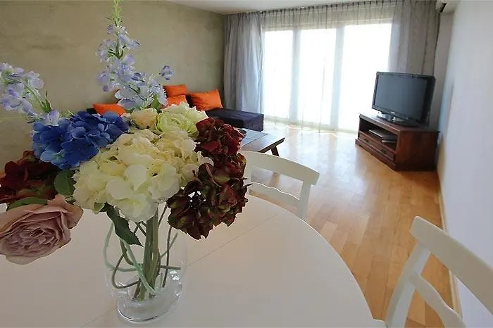 Leoapart Czysta Apartment