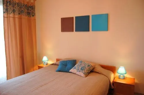 希斯塔莱亚公寓酒店