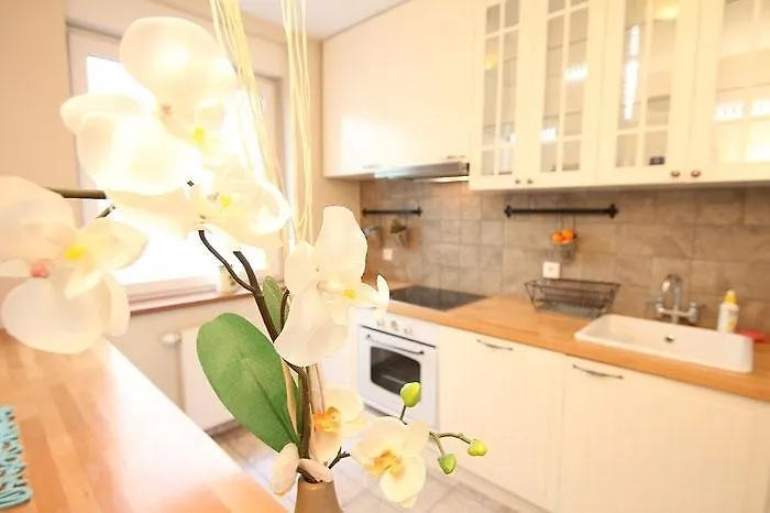 Leoapart Czysta 아파트